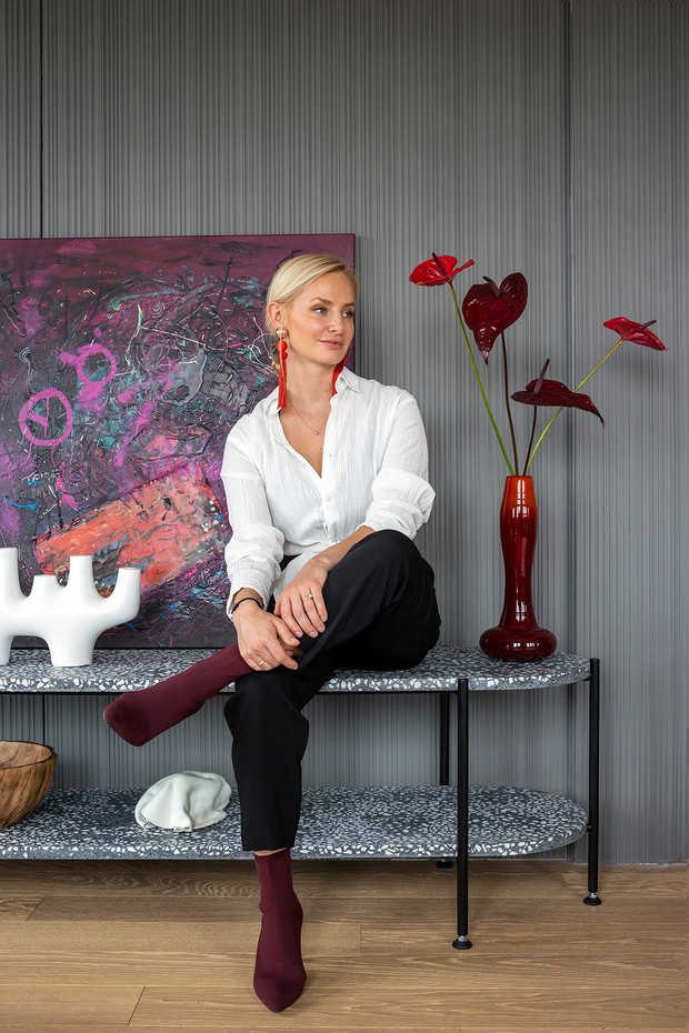 Artystyczny szyk we wrocławskim apartamencie, projekt: Aldona Banasiuk-Suchorzewska, architektka wnętrz, stylizacja: Anna Salak