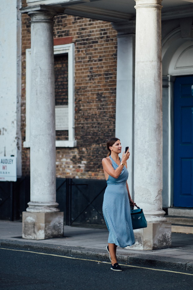 London Fashion Week wiosna-lato 2021: stylizacje