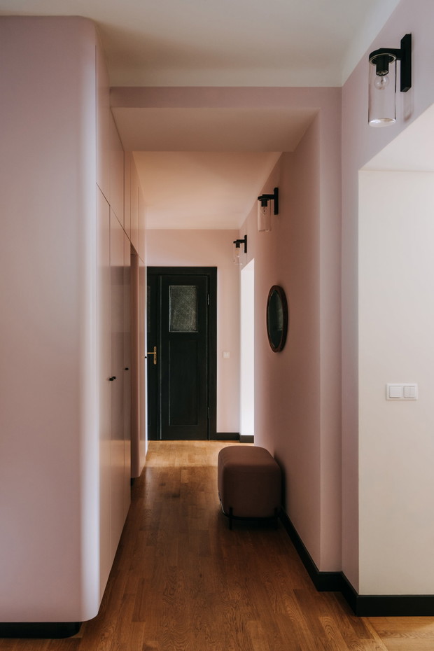 Mieszkanie w kamienicy w Śródmieściu, projekt: Aleksandra Hyz, architekt wnętrz