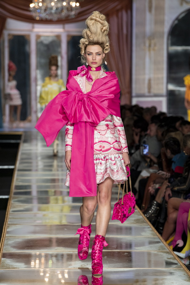 Moschino jesień-zima 2020/201