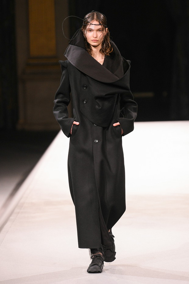 Yohji Yamamoto jesień-zima 2022/2023