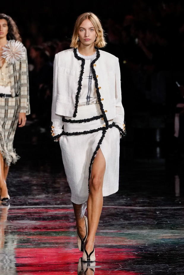 Chanel S26