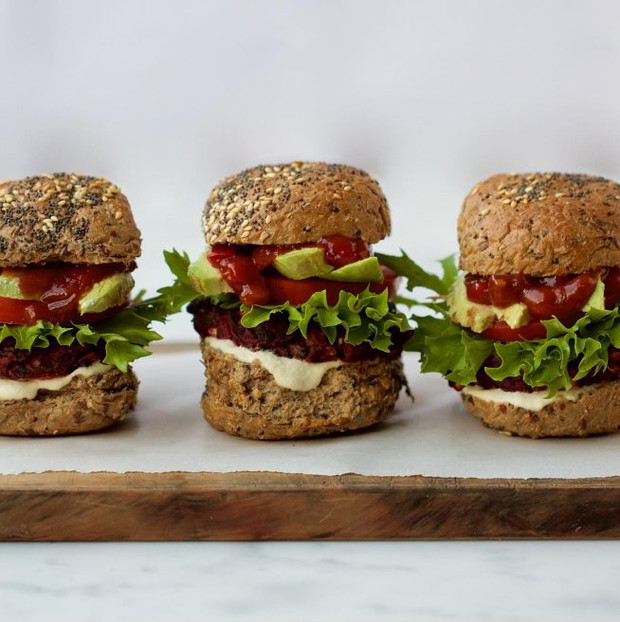 #BESTOFVEGANBURGER - hit na Instagramie, fot. @begoodorganics