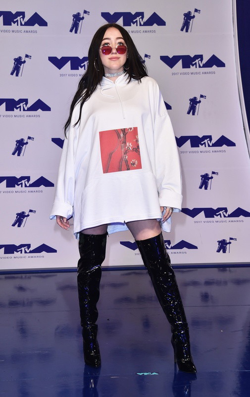 MTV Video Music Awards 2017: Noah Cyrus