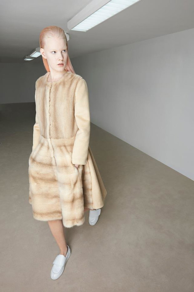 Maja Salamon dla Giambattista Valli Pre-Fall 2014!