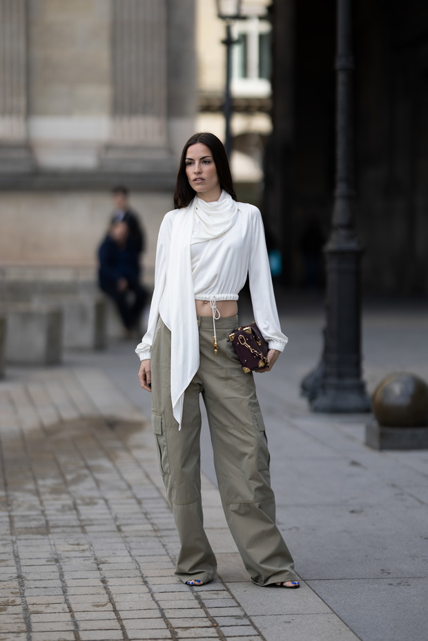 Street Style - Paris Fashion Week - Womenswear Fall/Winter 2026/2027 - Day 9
