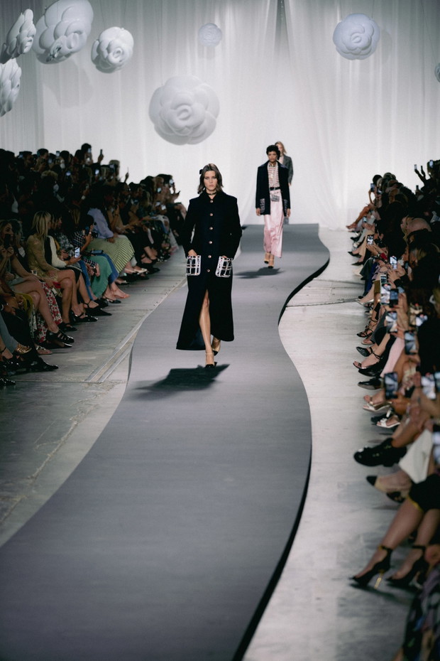 Chanel 2021/22 Métiers d’art show