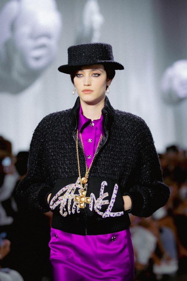Chanel 2021/22 Métiers d’art show