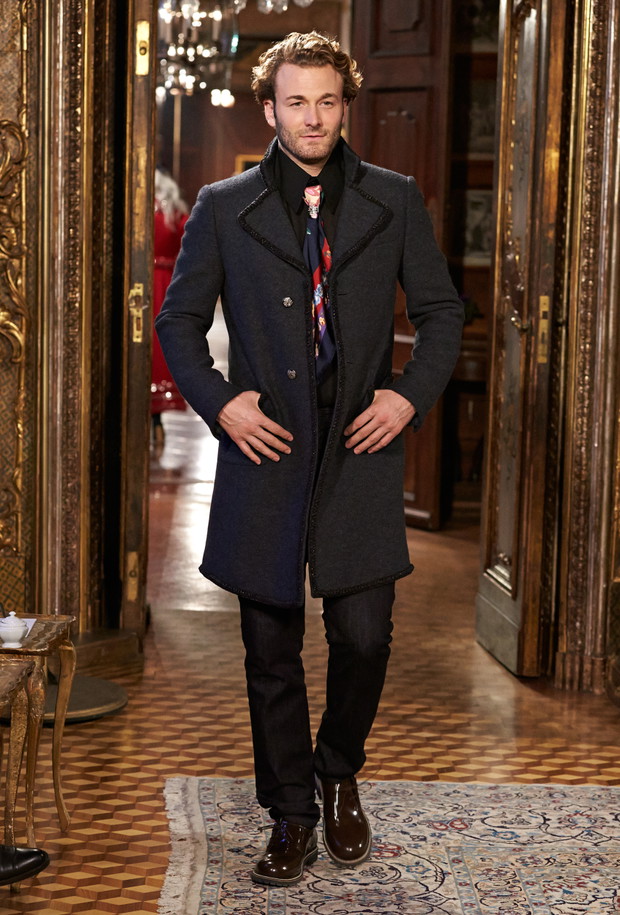 Chanel Métiers d’art Paris-Salzburg