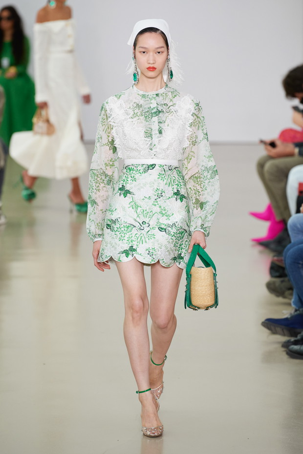Giambattista Valli wiosna-lato 2022