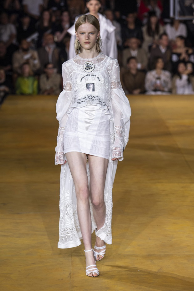 Pokaz Burberry SS20