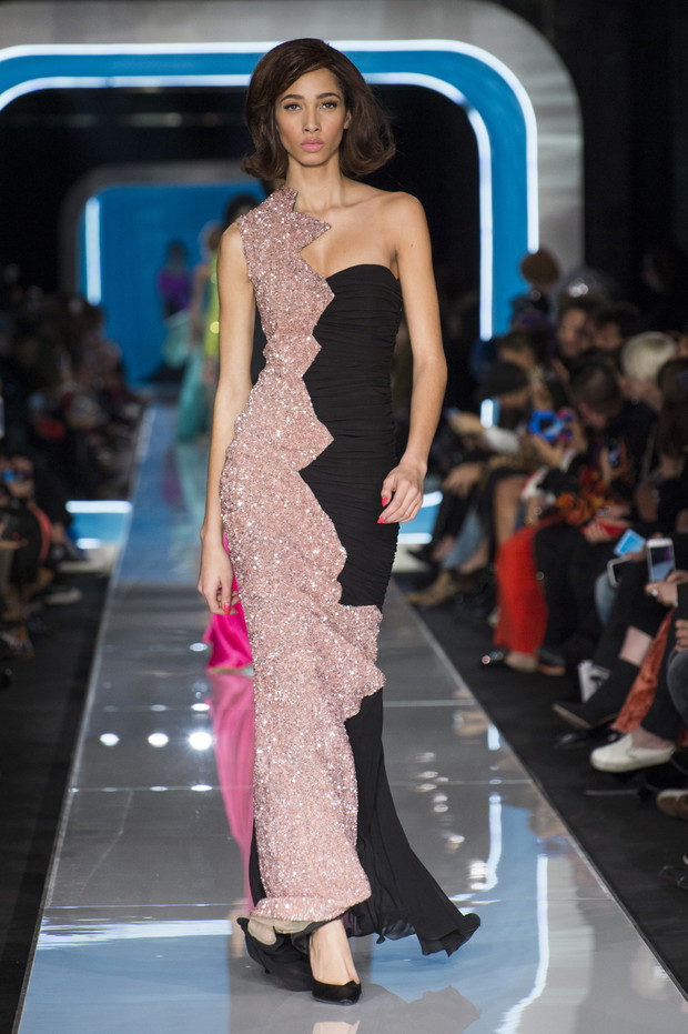 Pokaz Moschino jesień-zima 2018/2019