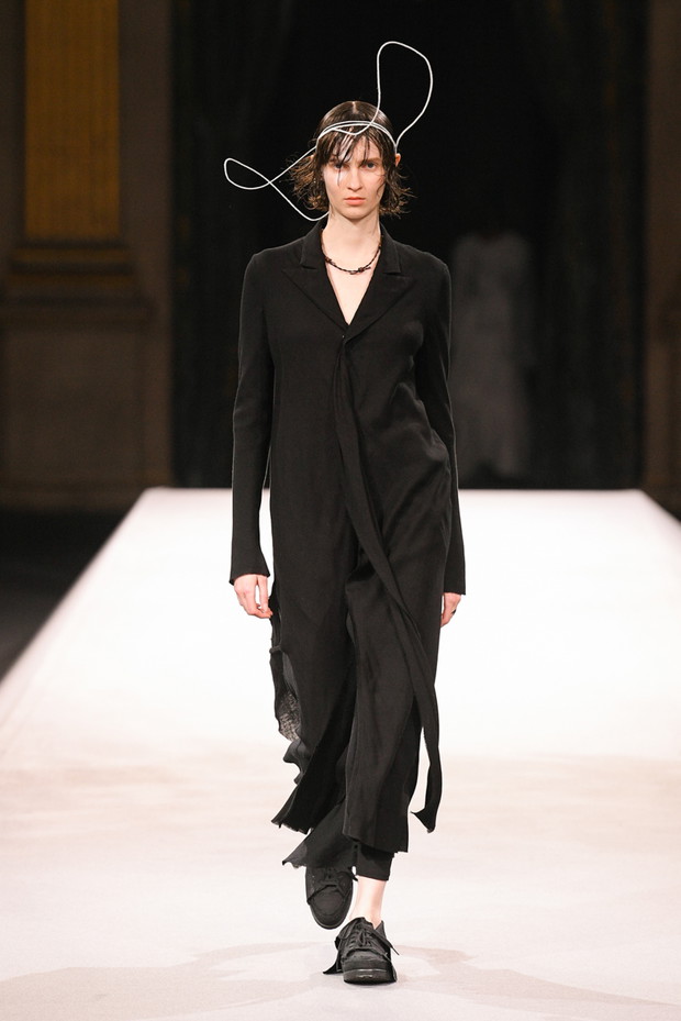 Yohji Yamamoto jesień-zima 2022/2023