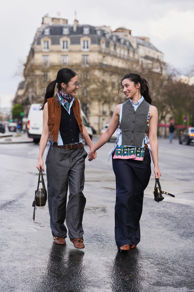 Street Style - Paris Fashion Week - Womenswear Fall/Winter 2026/2027 - Day 9