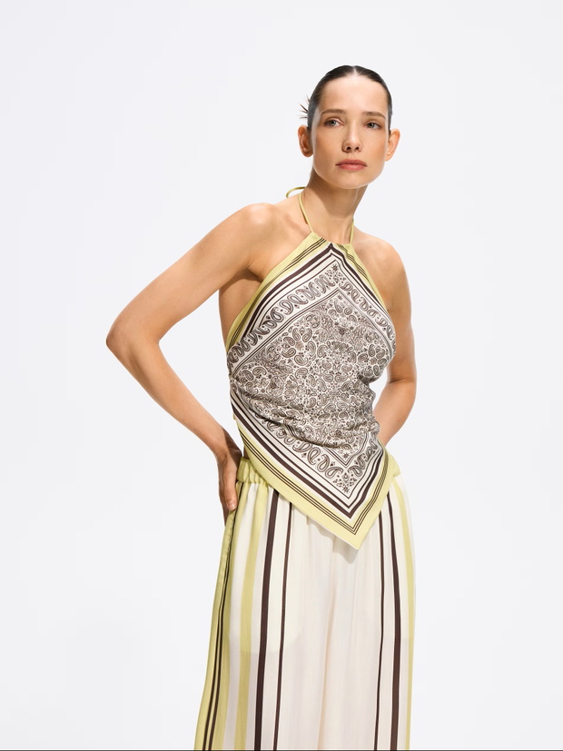 LeBrand top