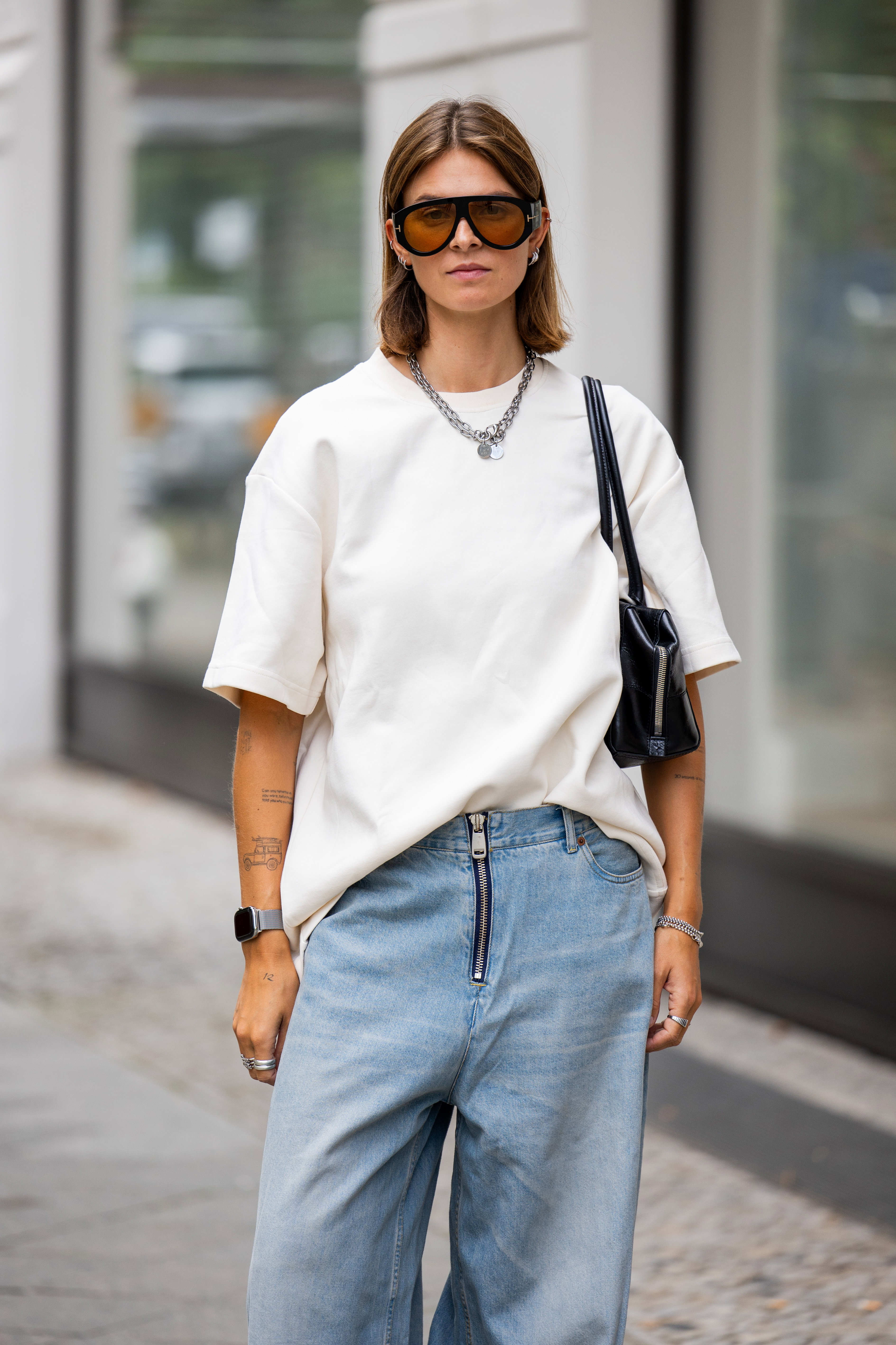 White T-shirt – najważniejszy basic 2026