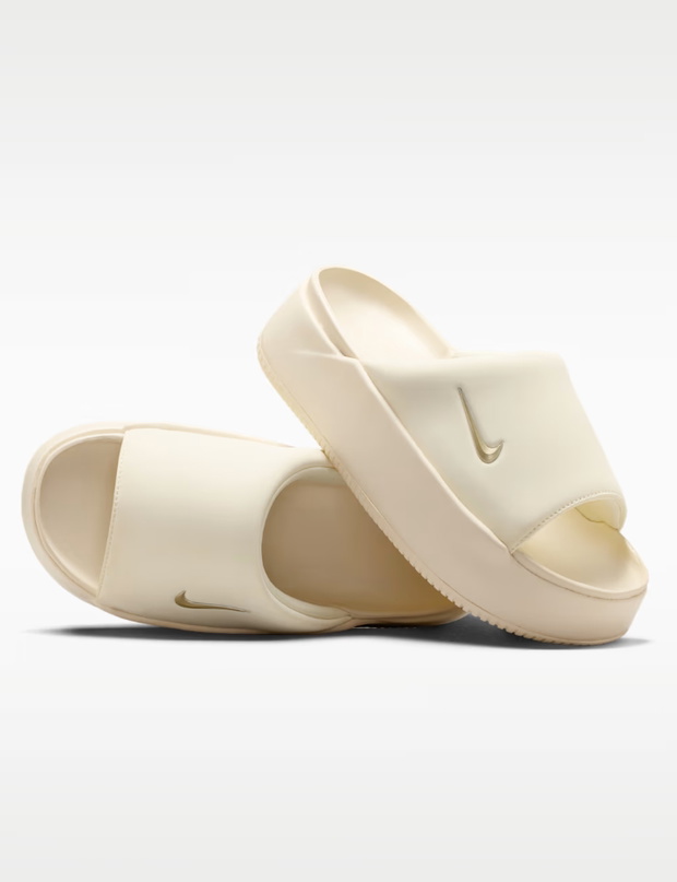 Klapki "coconut milk" Nike Calm Elevation