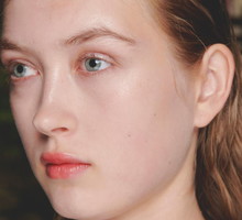Ten krem dał efekt 'slavic jello skin' Photo: launchmetrics/spotlight