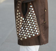 Embellished handbag. Najmodniejsza torebka lata 2026