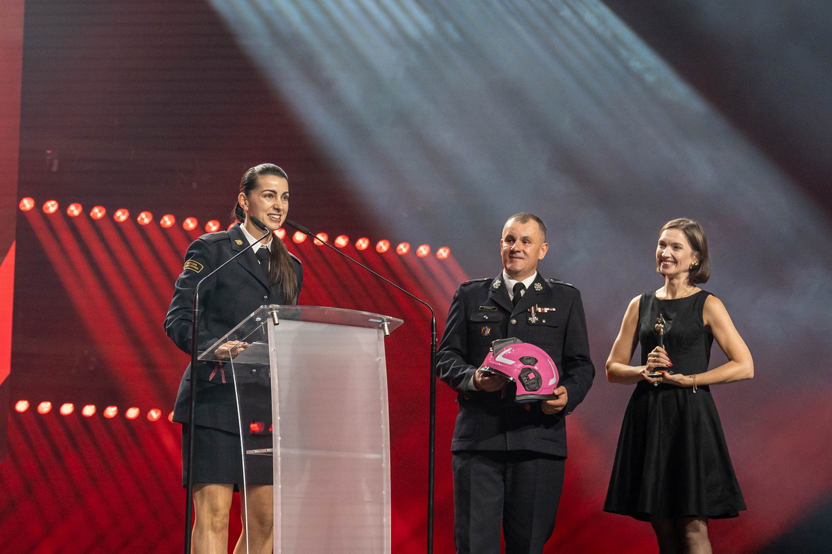 Marta Małecka z nagrodą podczas gali „ORLEN na straży”