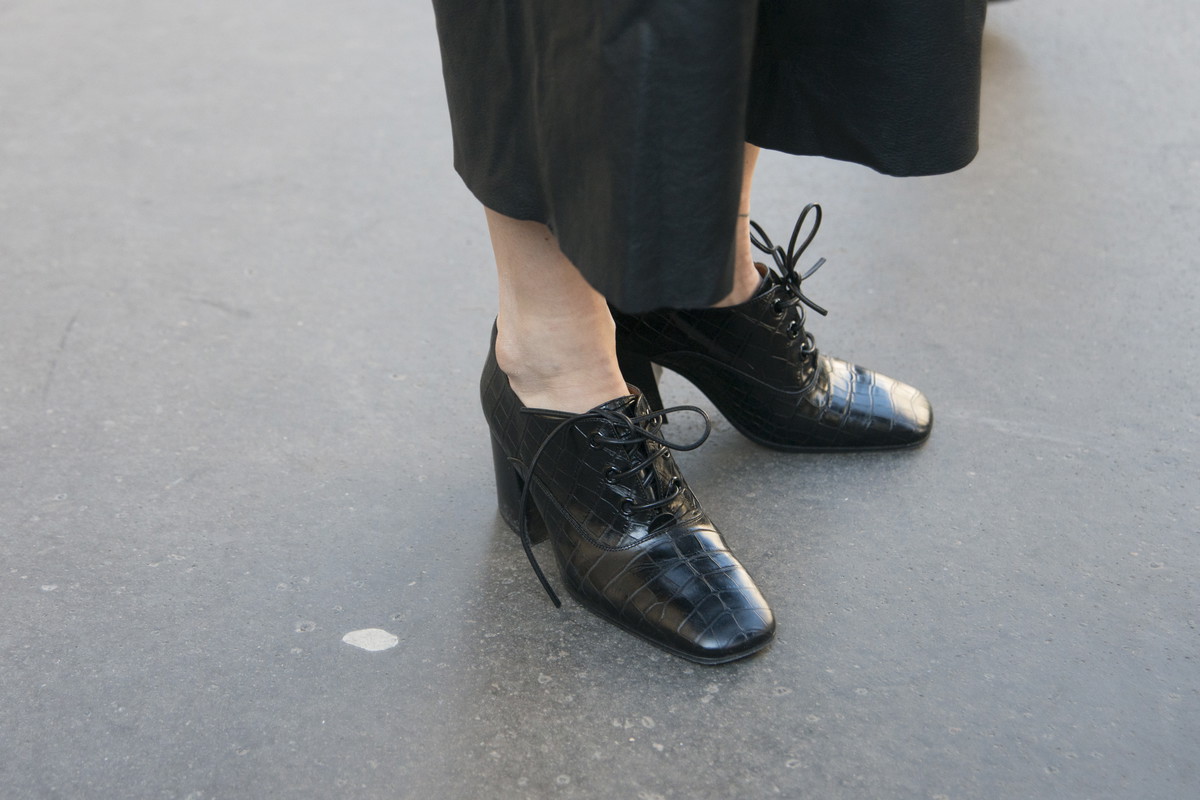 Lace-up shoes z Reserved to modniejsza alternatywa dla loafersów