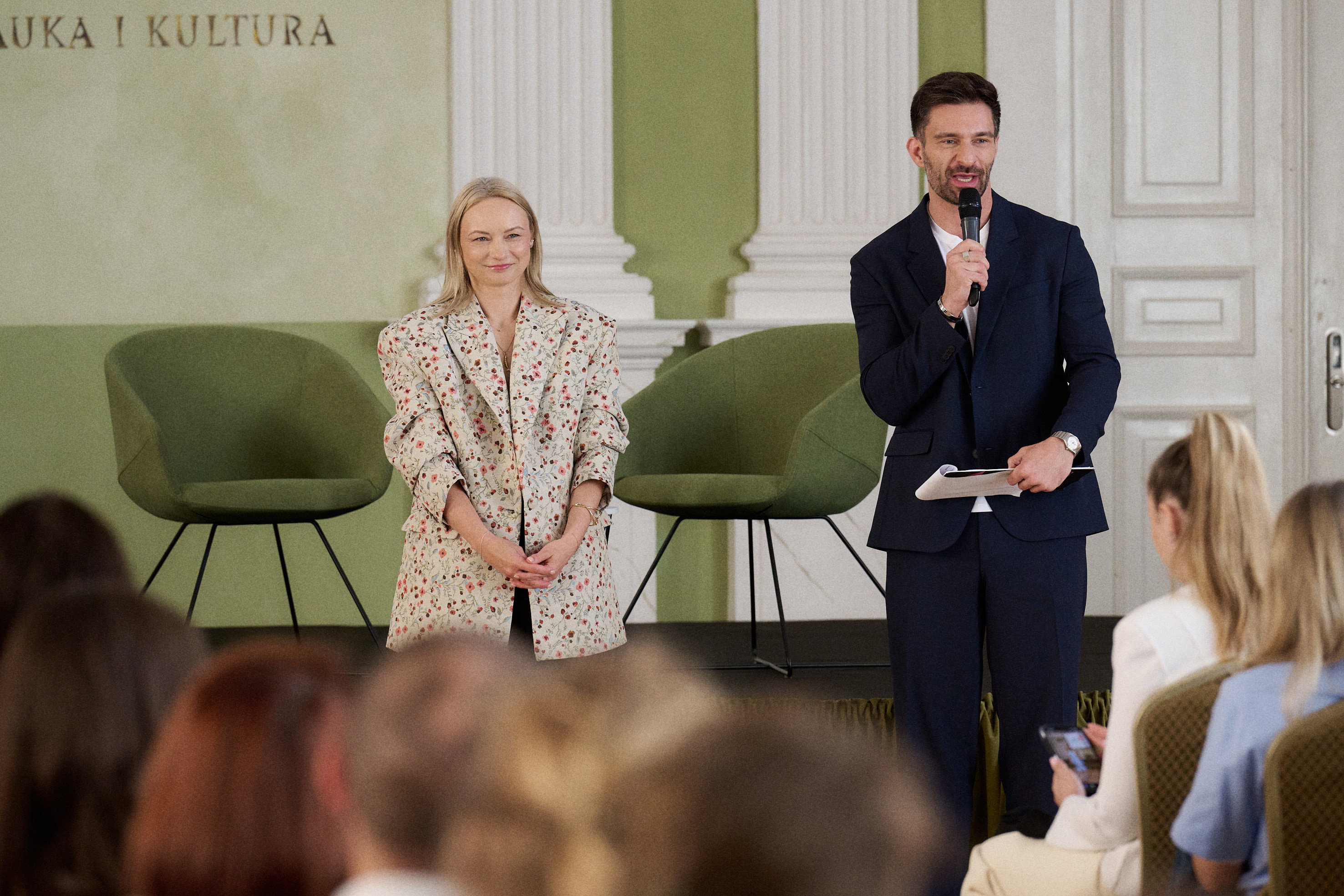 Redaktorka naczelna ELLE Katarzyna Dąbrowska i Mateusz Hładki otwierający ELLE About Fashion 2026