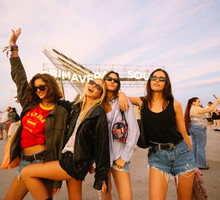 Levis
