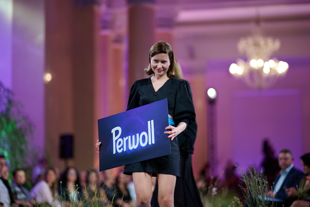 PlaySustain x Perwoll