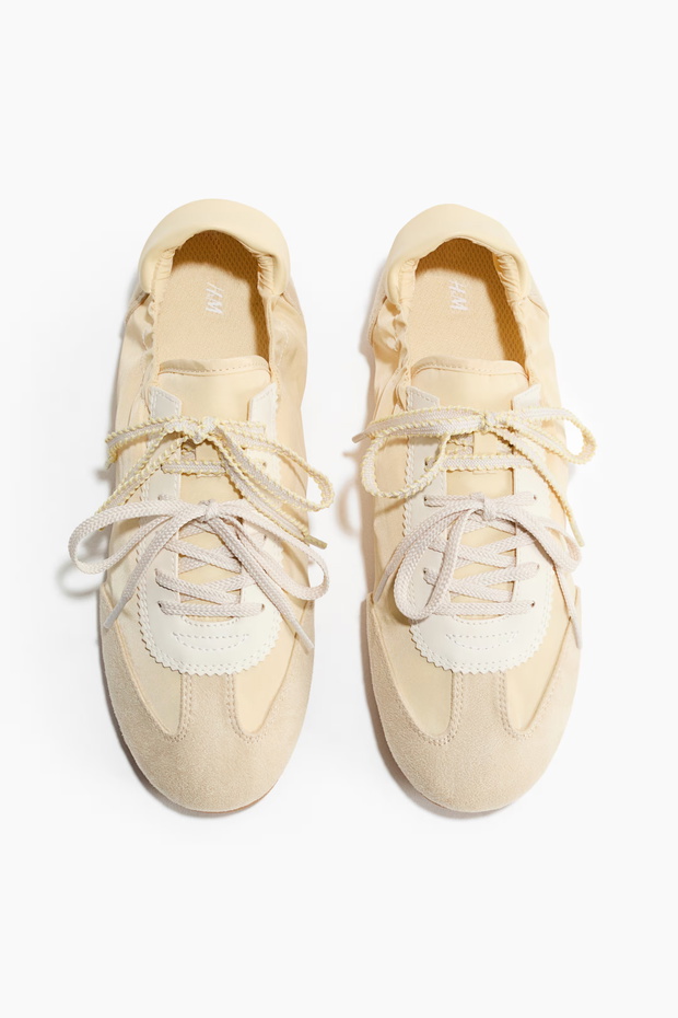 Sneakersy Mai Bohosiewicz w stylu athleisure summer core