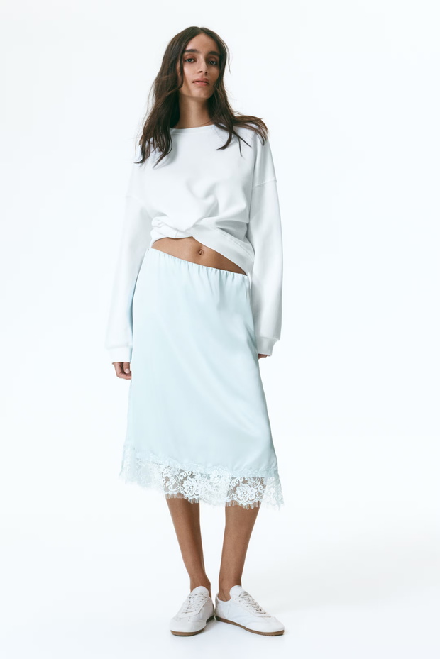 5 spódnic z H&amp;M, Reserved i Mango w stylu wakacji na Capri