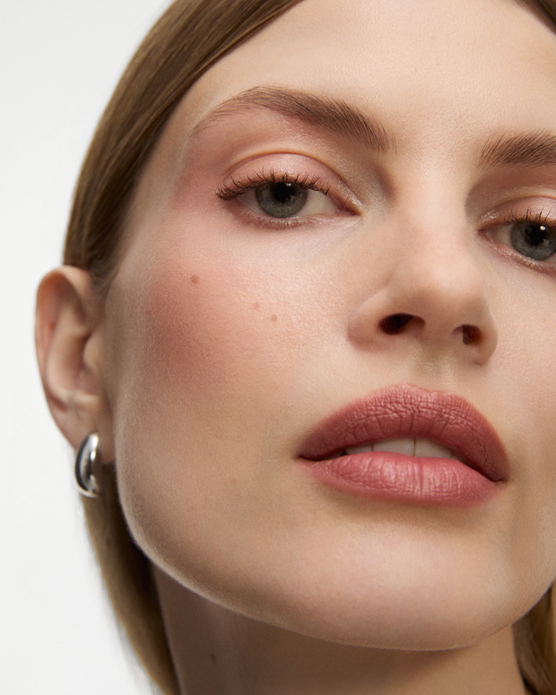 skin first. the minimal look