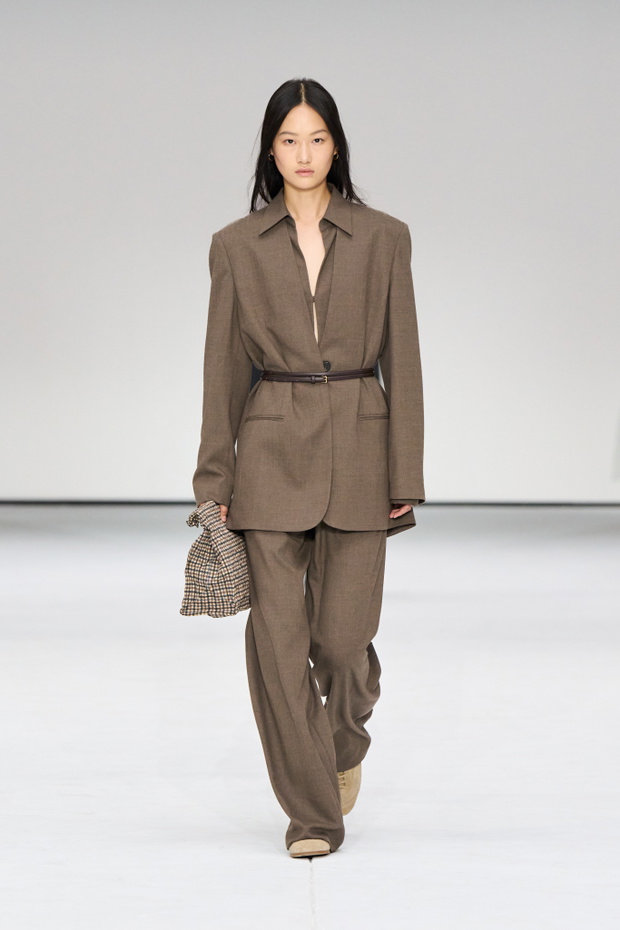 COS AW25