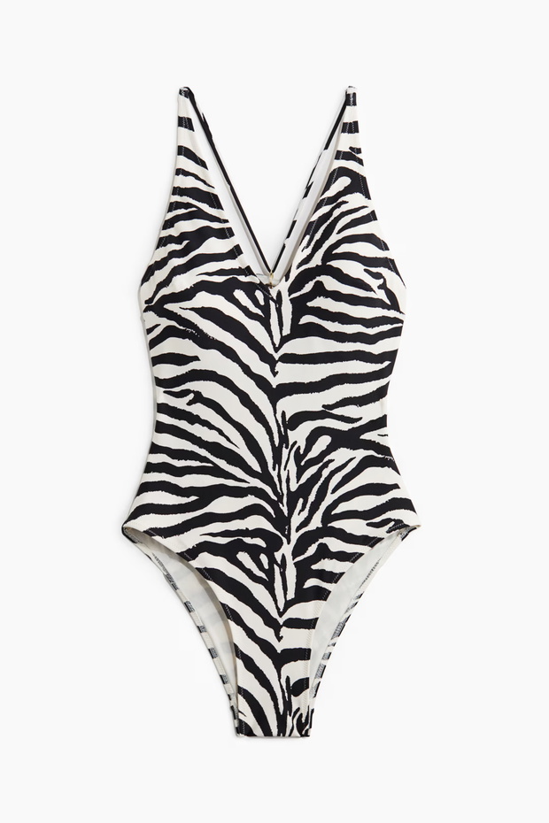 Zebra-print one-piece na lato 2026. Kostium, który robi cały look