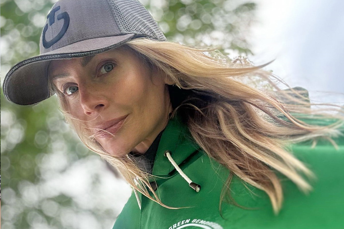 Jej jeansy w odcieniu "Azul Bebé" będą hitem jesieni 2026 / Fot. Agnieszka Woźniak-Starak Instagram