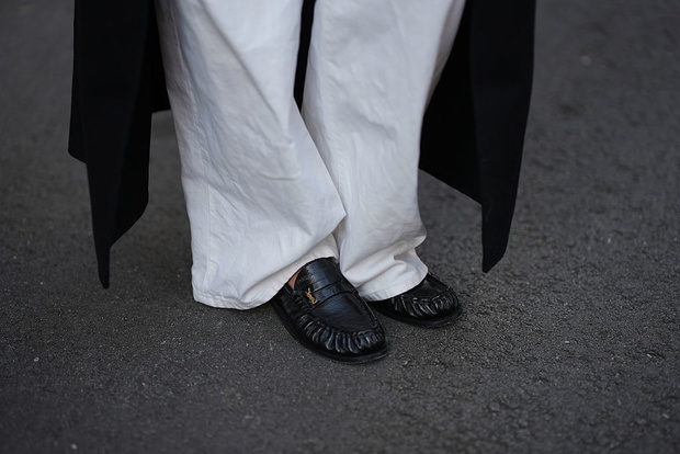 Collapsible loafers na lato 2026. Miękkie buty do walizki i biura