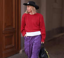 Grape purple i tomato red. Modny duet kolorów na lato 2026