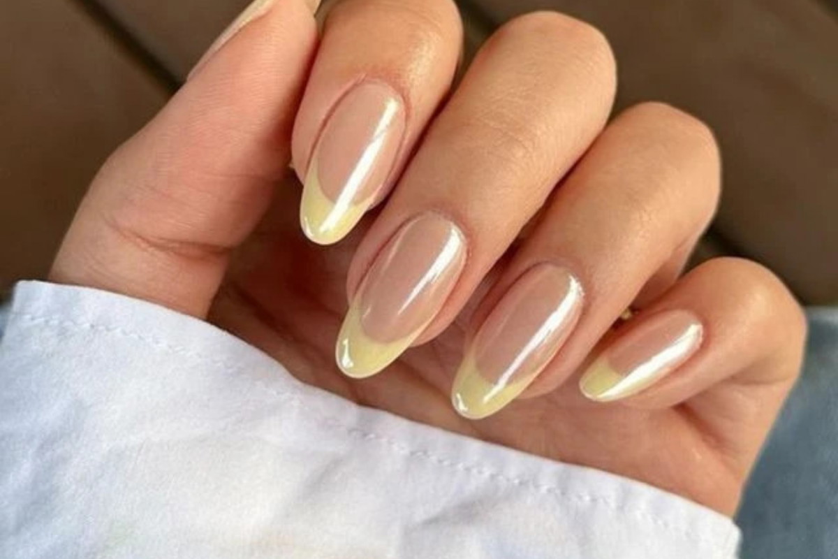 Glazed Butter Manicure