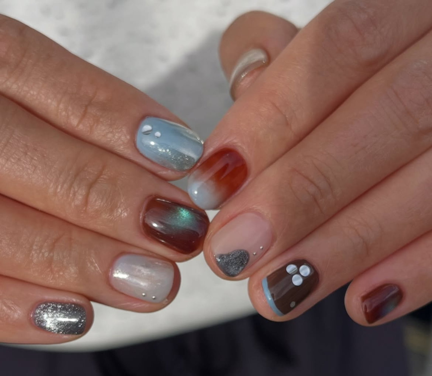 Japoński żel: nowy trend w manicure