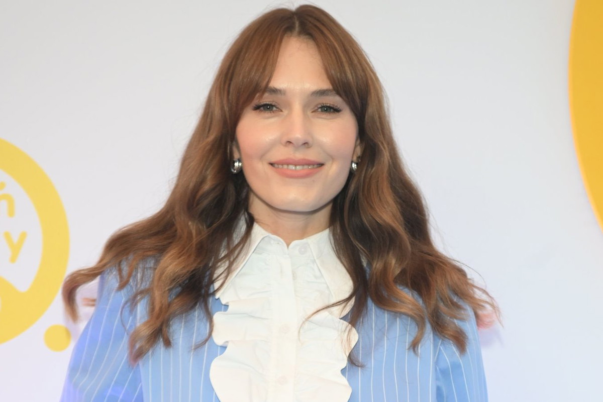 Magda Lamparska nosi zestaw w stylu Francuzek