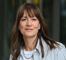 Maja Ostaszewska w modnych mulach