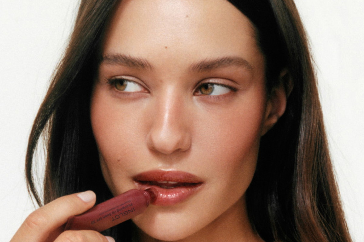 Premierowo na elle.pl: Plumping Lip Balm SPF 30