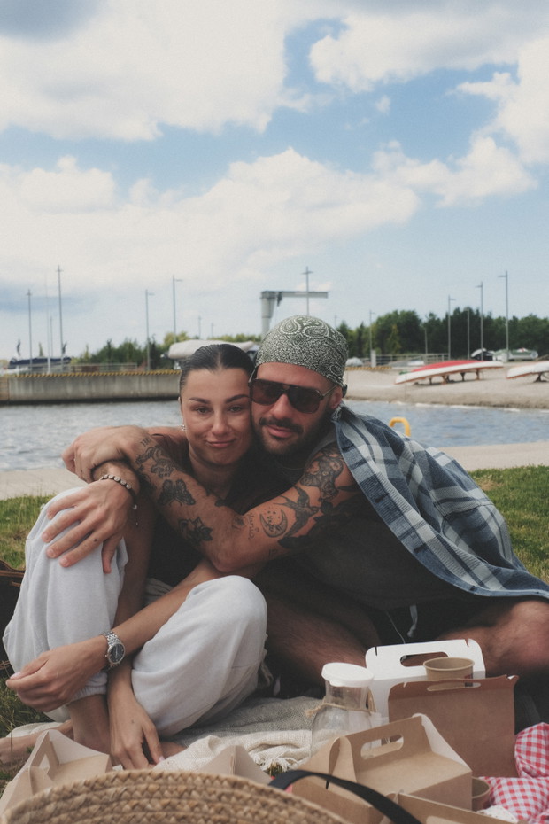 CAMP Tu i teraz