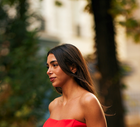Sukienka „Ruched linen-blend” w kolorze „Candy apple red” z H&M to obiekt pożądania brytyjskich redaktorek mody