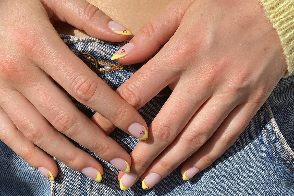 garden girl nails