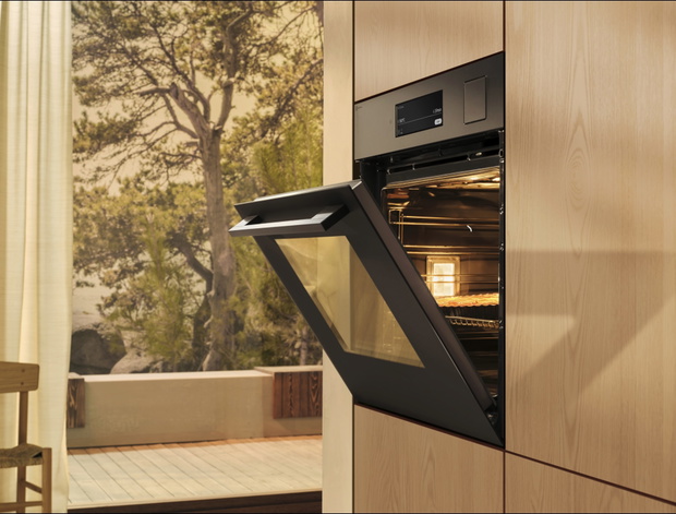 Electrolux 800 MealAssist SteamPro 