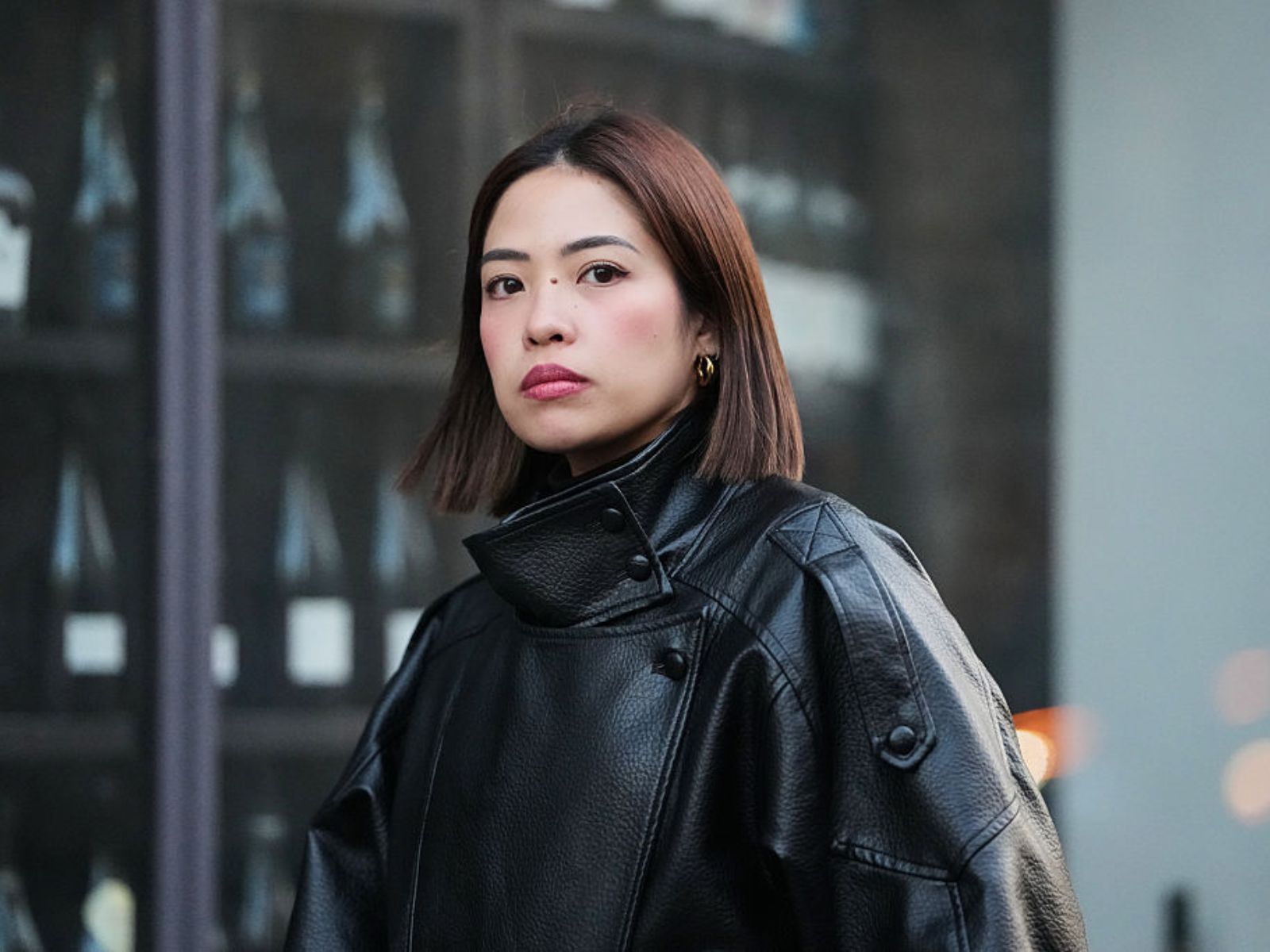 W H&M znalazłam kurtkę z kominowym kołnierzem w stylu „Seoul girl”. Jest idealna na jesień i sezon przejściowy