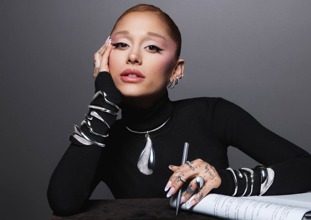 Ariana Grande x Swarovski Classica