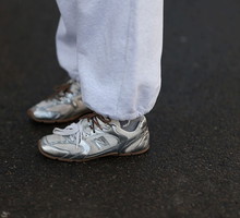 sneakersy na jesień