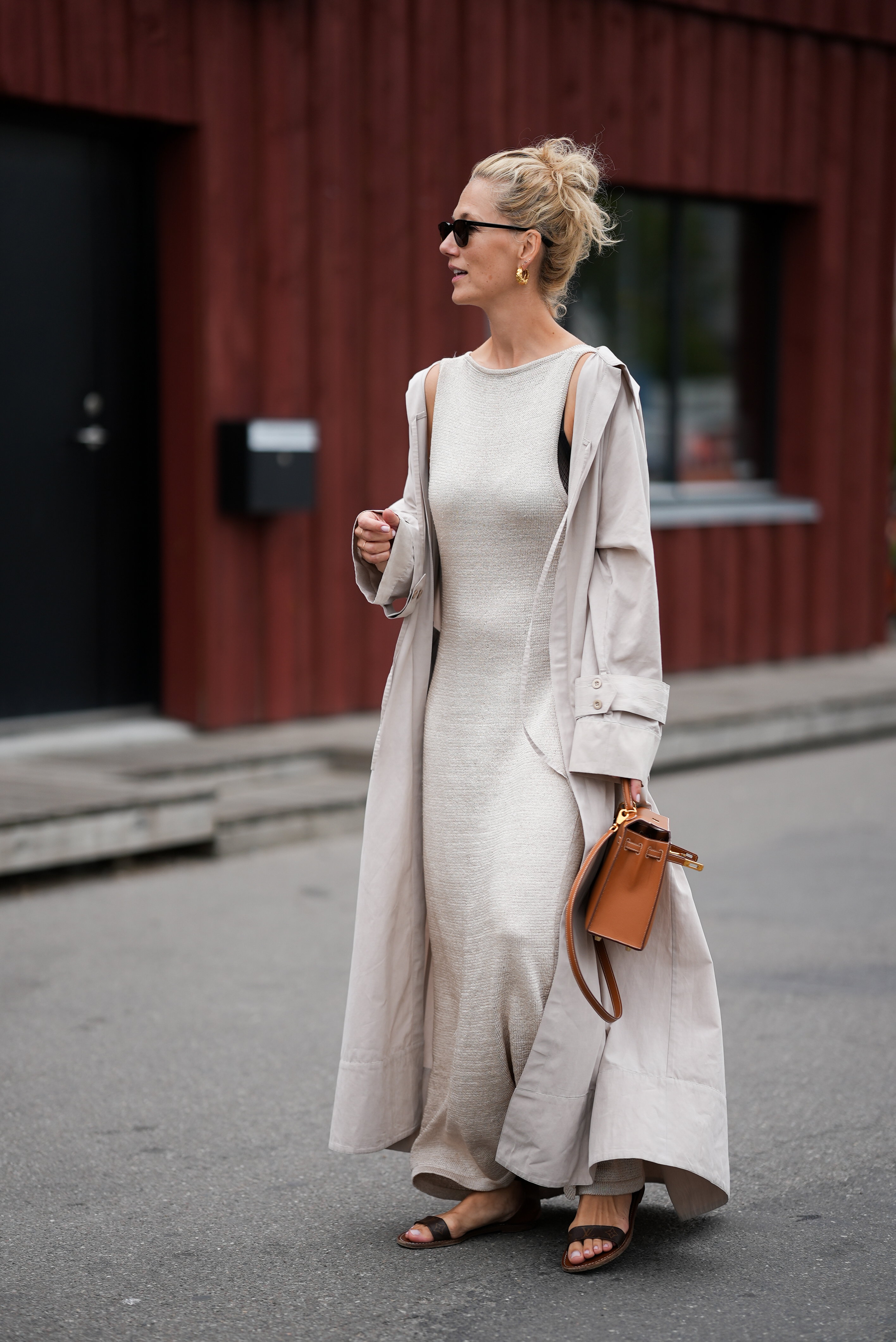 Second-skin maxi dress to modna sukienka na jesień 2026