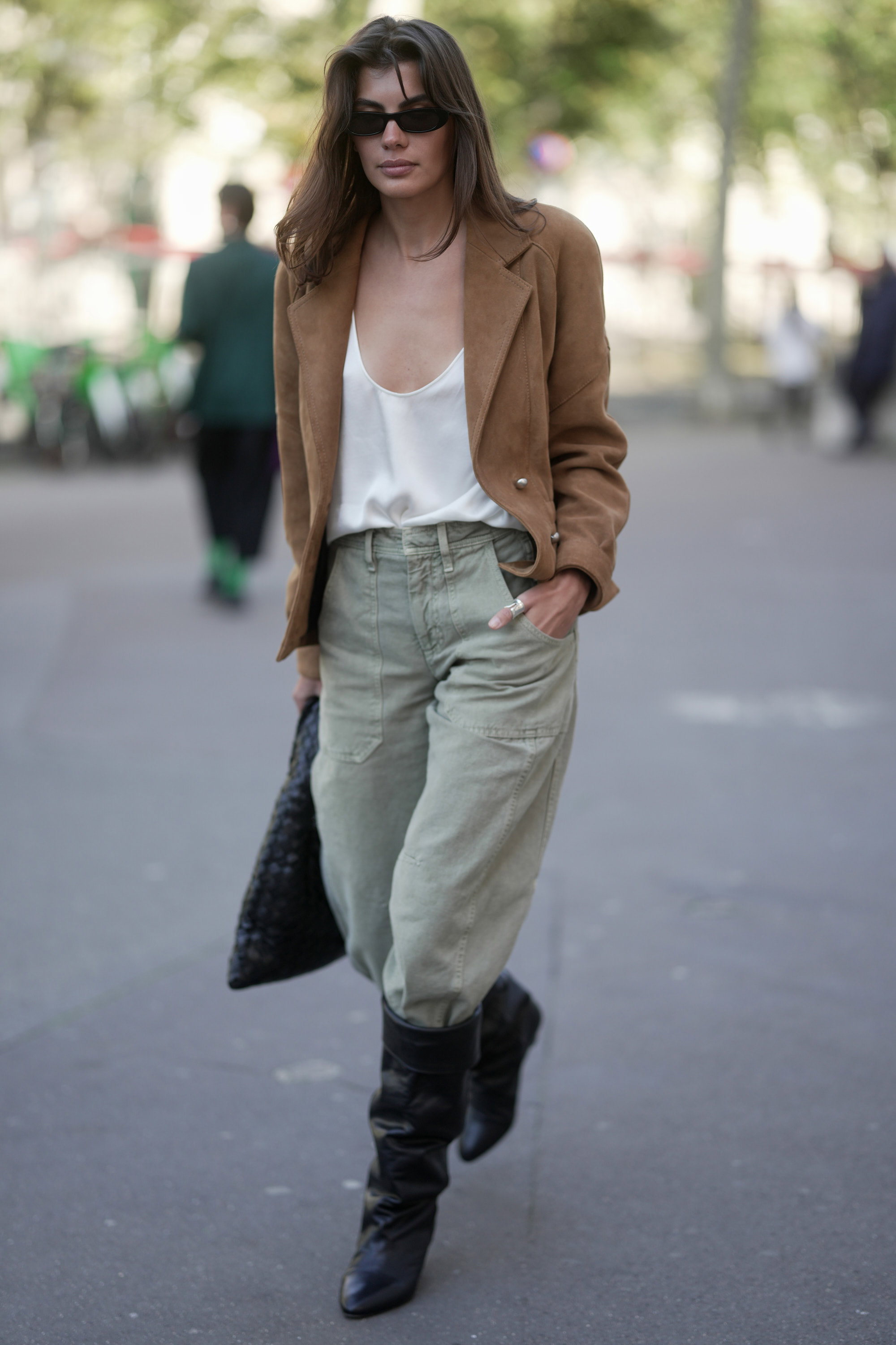 Skórzane kozaki Reserved wpisują się w trend minimal knee-high boots